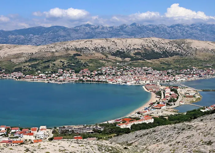 Seaside With A Swimming Pool Pag - 17752 Lejlighed Pag Town
